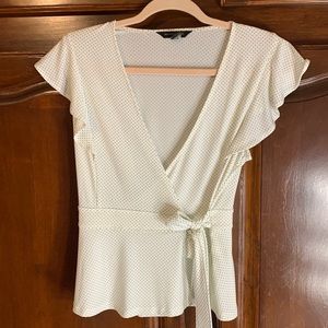 Banana Republic White polkadot classy top